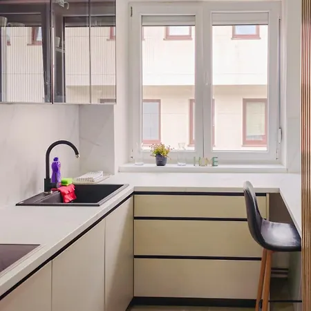 Old Town Lux Apartment