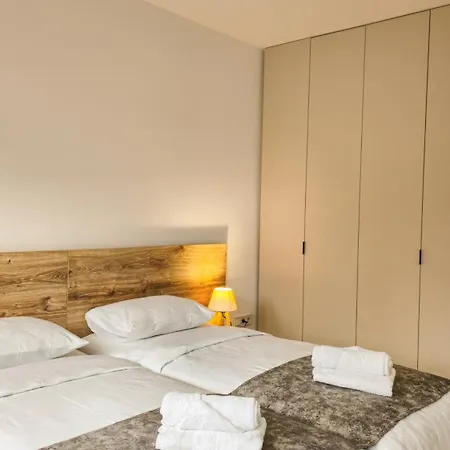 Old Town Lux Apartment